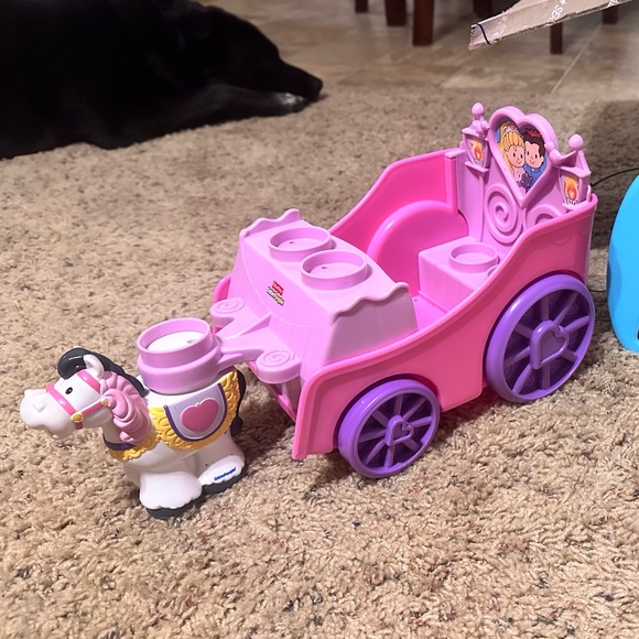 Fisher-Price Little People Pink and Purple Carriage - Picture 1 of 1
